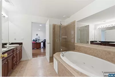 19 Rockhall Court, Hamburg, NJ 07419 - Photo 19