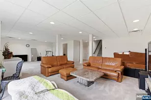 19 Rockhall Ct, Hamburg, NJ 07419 - Photo 27