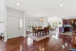 19 Rockhall Ct, Hamburg, NJ 07419 - Photo 9