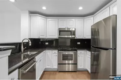 6408 City Place, Edgewater, NJ 07020 - Photo 7