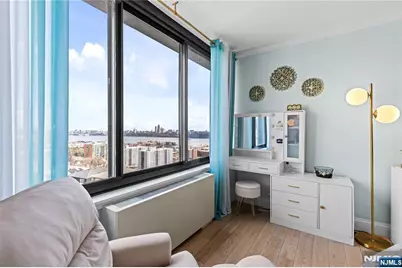 9060 Palisade Avenue 1026 #1026, North Bergen, NJ 07047 - Photo 11