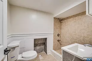 602 E Ave E, Bayonne, NJ 07002 - Photo 5