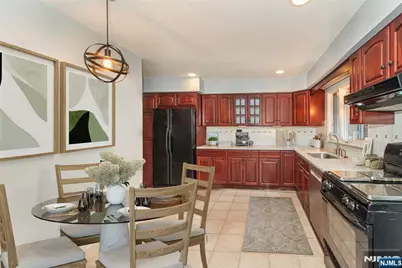 685 Blanch Avenue, Norwood, NJ 07648 - Photo 5