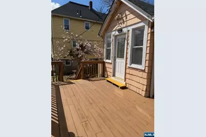 180 Hobart Street Rear House #Rear House, Ridgefield Park, NJ 07660 - Photo 3
