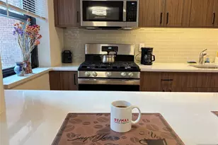 2329 Hudson Terrace C3, Fort Lee, NJ 07024 - Photo 19