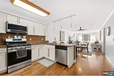 5711 Jefferson Street 310 #310, West New York, NJ 07030 - Photo 9