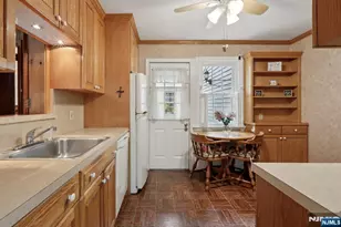 401 Walnut St, Nutley, NJ 07110 - Photo 7