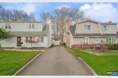 907 Spring Valley Road, Maywood, NJ 07607 - Photo 3