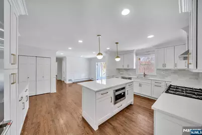 853 Shadow Ridge Road, Franklin Lakes, NJ 07417 - Photo 13