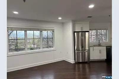 200 Laird Avenue 107 #107, Cliffside Park, NJ 07010 - Photo 3