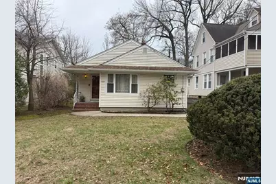 222 Hickory Avenue, Tenafly, NJ 07670 - Photo 1