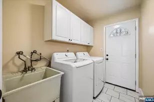 61 Hillside Ave, Roxbury Township, NJ 07847 - Photo 27