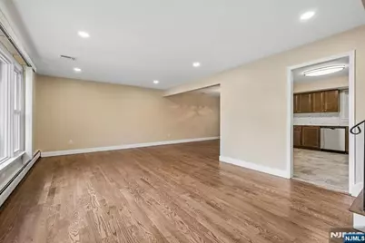 61 Hillside Avenue, Roxbury Township, NJ 07847 - Photo 9