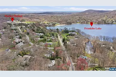 947 Franklin Lake Road, Franklin Lakes, NJ 07417 - Photo 3