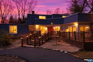 947 Franklin Lake Rd, Franklin Lakes, NJ 07417 - Photo 1