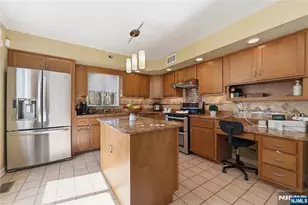 947 Franklin Lake Rd, Franklin Lakes, NJ 07417 - Photo 19