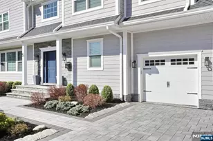 5 Colebrook Dr, Park Ridge, NJ 07656 - Photo 3