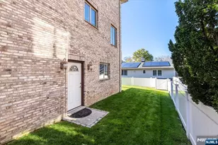 535 7th B, Palisades Park, NJ 07650 - Photo 23