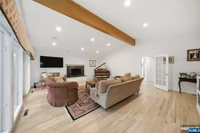 62 Venus Drive, Closter, NJ 07624 - Photo 7