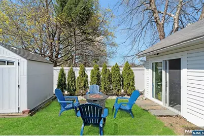 158 Carmita Avenue, Rutherford, NJ 07070 - Photo 39