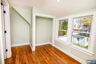 25 Windsor Dr, Dumont, NJ 07628 - Photo 15