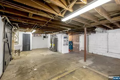 56 S Mountain Avenue, Cedar Grove, NJ 07009 - Photo 39