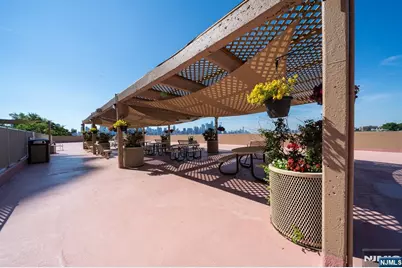 6040 Jfk Blvd E 23F #23F, West New York, NJ 07093 - Photo 23