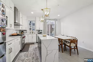 458 Buffalo Ct 458, West New York, NJ 07093 - Photo 9