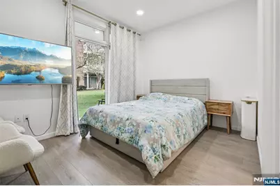 458 Buffalo Court 458 #458, West New York, NJ 07093 - Photo 37