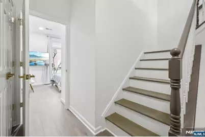 458 Buffalo Court 458 #458, West New York, NJ 07093 - Photo 21