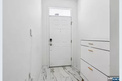 458 Buffalo Court 458 #458, West New York, NJ 07093 - Photo 39