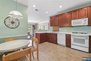 9402 Warrens Way Deeded Garage -, Wanaque, NJ 07465 - Photo 27