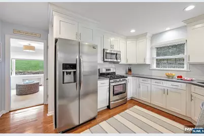 716 Morningside Road, Ridgewood, NJ 07450 - Photo 13