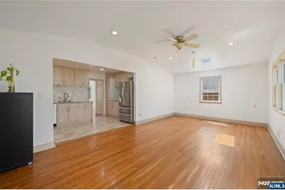 22 Cottage Lane, Clifton, NJ 07012 - Photo 5