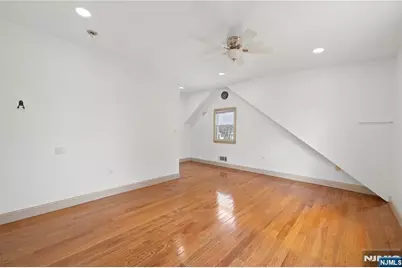 22 Cottage Lane, Clifton, NJ 07012 - Photo 15