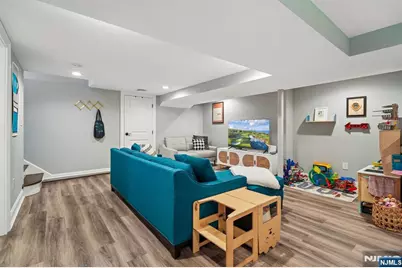 249 Ottawa Avenue, Hasbrouck Heights, NJ 07604 - Photo 21