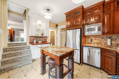 26 Daily Street, Nutley, NJ 07110 - Photo 9