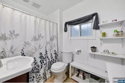 247 Malcolm Avenue, Garfield, NJ 07026 - Photo 33