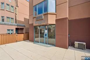 403 Hancock Ct 403, Edgewater, NJ 07020 - Photo 11