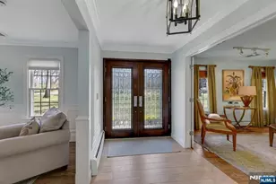 105 Apple Ridge Rd, Woodcliff Lake, NJ 07677 - Photo 5