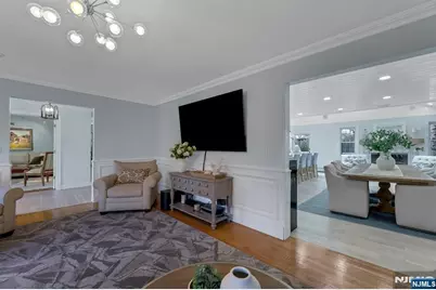 105 Apple Ridge Road, Woodcliff Lake, NJ 07677 - Photo 9