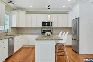 1 Lindy Pl, Old Tappan, NJ 07675 - Photo 17