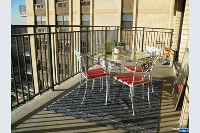 7855 Boulevard 1106 #1106, North Bergen, NJ 07047 - Photo 25