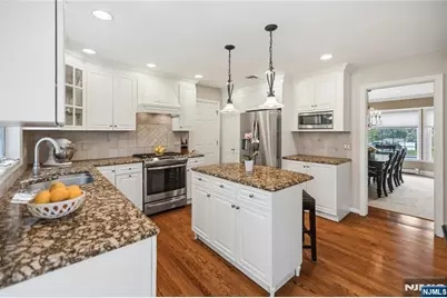 694 Blauvelt Drive, Oradell, NJ 07649 - Photo 15