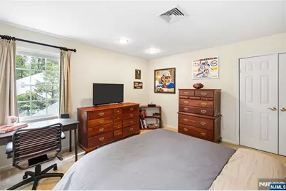 694 Blauvelt Drive, Oradell, NJ 07649 - Photo 25