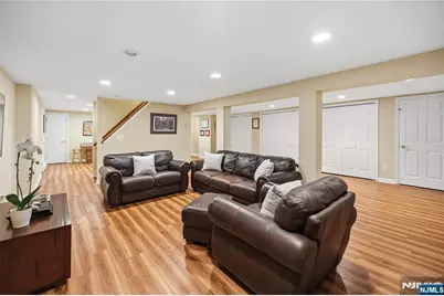 694 Blauvelt Drive, Oradell, NJ 07649 - Photo 29