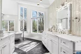 817 W Shore Dr, Kinnelon, NJ 07405 - Photo 25