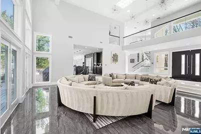 817 W Shore Drive, Kinnelon, NJ 07405 - Photo 7