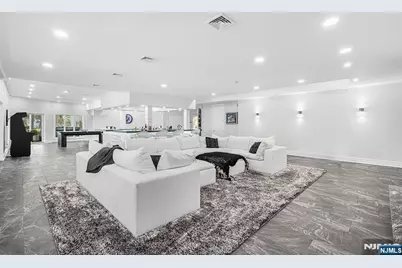 817 W Shore Drive, Kinnelon, NJ 07405 - Photo 33