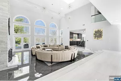 817 W Shore Drive, Kinnelon, NJ 07405 - Photo 5